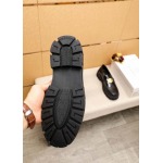 2025年9月23日入荷新品VERSACEカジュアルシューズ/スニーカー｜メンズ靴人気本革製ギフト/誕生日/TL工場