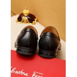 2025年9月23日入荷新品Ferragamoカジュアルシューズ/スニーカー｜メンズ靴人気本革製ギフト/誕生日/TL工場