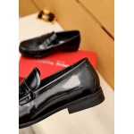 2025年9月23日入荷新品Ferragamoカジュアルシューズ/スニーカー｜メンズ靴人気本革製ギフト/誕生日/TL工場