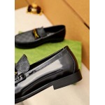 2025年9月23日入荷新品GUCCIカジュアルシューズ/スニーカー｜メンズ靴人気本革製ギフト/誕生日/TL工場