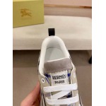 2025年9月23日入荷新品BURBERRYカジュアルシューズ/スニーカー｜メンズ靴人気本革製ギフト/誕生日/TL工場