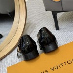 2025年9月23日入荷新品Louis Vuittonカジュアルシューズ/スニーカー｜メンズ靴人気本革製ギフト/誕生日/TL工場