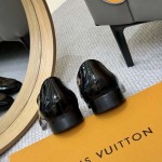 2025年9月23日入荷新品Louis Vuittonカジュアルシューズ/スニーカー｜メンズ靴人気本革製ギフト/誕生日/TL工場