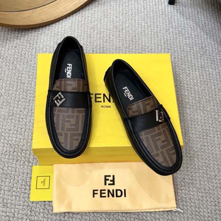 2025年9月23日入荷新品FENDIカジュアルシューズ/ス...