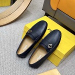 2025年9月23日入荷新品FENDIカジュアルシューズ/スニーカー｜メンズ靴人気本革製ギフト/誕生日/TL工場