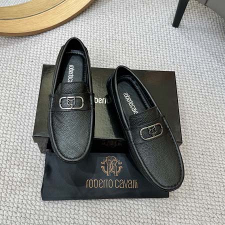 2025年9月23日入荷新品roberto cavalliカ...