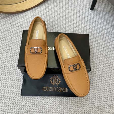 2025年9月23日入荷新品roberto cavalliカ...