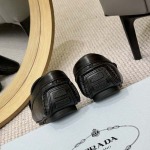 2025年9月23日入荷新品Pradaカジュアルシューズ/スニーカー｜メンズ靴人気本革製ギフト/誕生日/TL工場