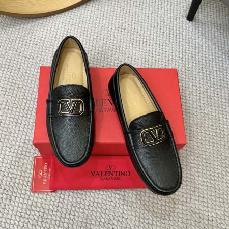 2025年9月23日入荷新品VALENTINOカジュアルシュ...