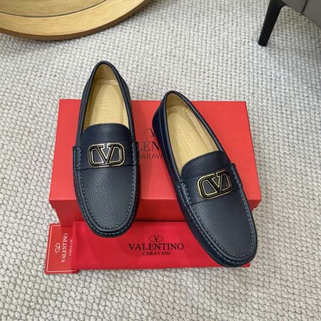 2025年9月23日入荷新品VALENTINOカジュアルシュ...