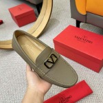 2025年9月23日入荷新品VALENTINOカジュアルシューズ/スニーカー｜メンズ靴人気本革製ギフト/誕生日/TL工場