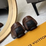 2025年9月23日入荷新品Louis Vuittonカジュアルシューズ/スニーカー｜メンズ靴人気本革製ギフト/誕生日/TL工場