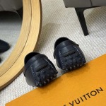 2025年9月23日入荷新品Louis Vuittonカジュアルシューズ/スニーカー｜メンズ靴人気本革製ギフト/誕生日/TL工場