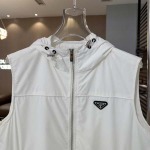 2025年9月23日入荷新作PRADA ベスト高品質人気商品/LM工場