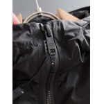 2025年9月23日入荷秋冬新作Prada ジャケット高品質人気商品/LM工場