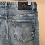 2025年9月24日入荷秋冬新作Versaceジーパン高級品/Su工場