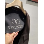 2025年9月24日入荷秋冬新作VALENTINOジャケット高級品/Su工場
