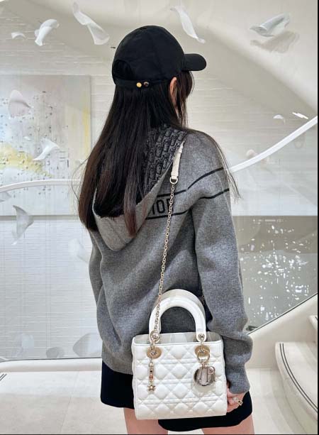 2025年9月24日入荷秋冬新作Diorニット高級品/Su工...