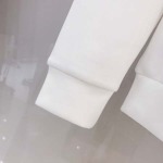 2025年9月24日入荷秋冬新作Burberryパーカー高級品/Su工場