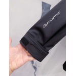 2025年9月24日入荷秋冬新作Monclerジャケット高級品/Su工場