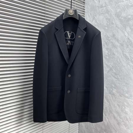 2025年9月24日入荷秋冬新作VALENTINOジャケット...