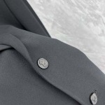 2025年9月24日入荷秋冬新作VALENTINOジャケット高級品/Su工場