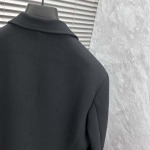 2025年9月24日入荷秋冬新作VALENTINOジャケット高級品/Su工場