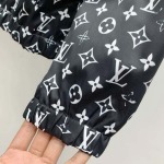 2025年9月24日入荷秋冬新作Louis Vuittonパーカー 上下 メンズ高級品/Su工場