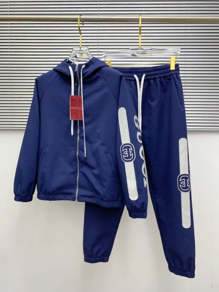 2025年9月24日入荷秋冬新作Gucciパーカー 上下 メ...