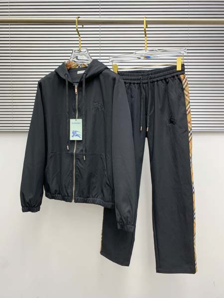 2025年9月24日入荷秋冬新作BURBERRYパーカー 上...