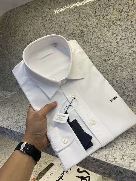 2025年9月24日入荷秋冬新作PRADA 長袖 シャツ高級...