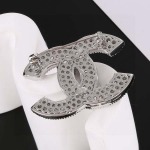 2025年9月25日入荷新品Chanelブローチギフト/誕生日/記念品/アクセサリーxin工場