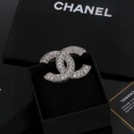 2025年9月25日入荷新品Chanelブローチギフト/誕生日/記念品/アクセサリーxin工場