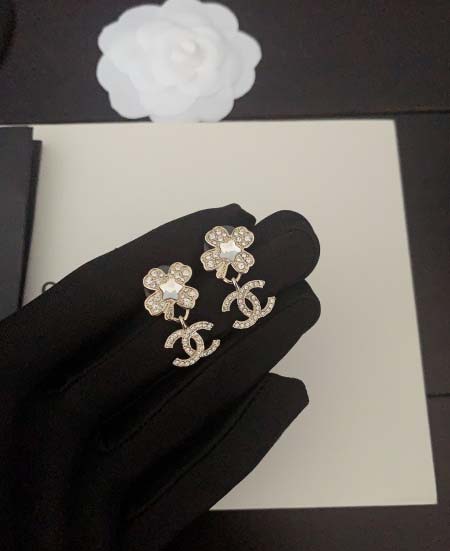 2025年9月25日入荷新品chanelピアスギフト/誕生日...