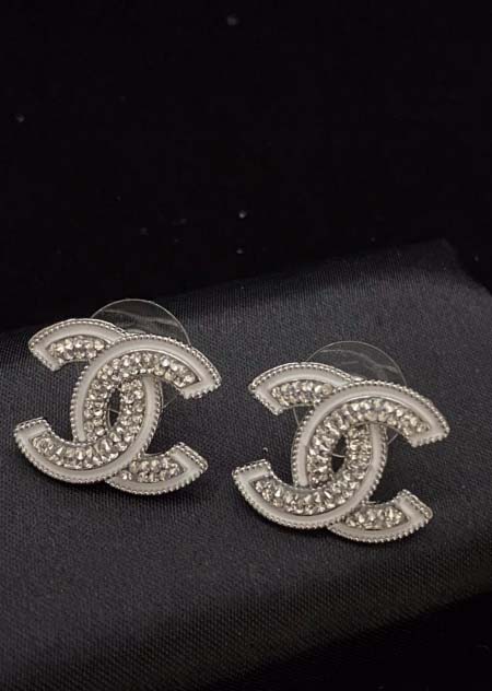 2025年9月25日入荷新品chanelピアスギフト/誕生日...