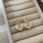 2025年9月25日入荷新品Chanelピアスギフト/誕生日/記念品/アクセサリーxin工場