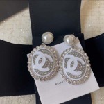 2025年9月25日入荷新品Chanelピアスギフト/誕生日/記念品/アクセサリーxin工場