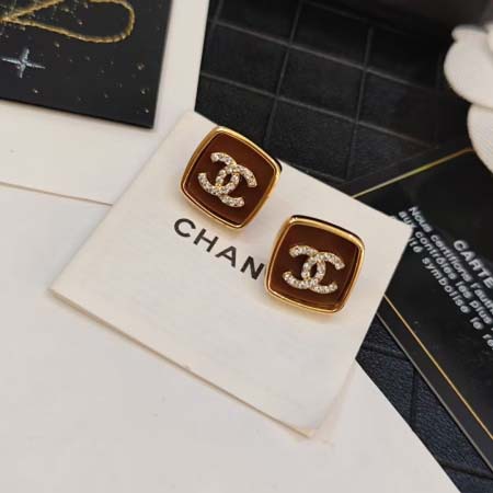 2025年9月25日入荷新品Chanelピアスギフト/誕生日...