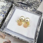 2025年9月25日入荷新品Diorピアスギフト/誕生日/記念品/アクセサリーxin工場