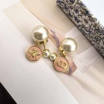 2025年9月25日入荷新品Diorピアスギフト/誕生日/記念品/アクセサリーxin工場
