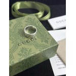 2025年9月25日入荷新品Gucci指輪ギフト/誕生日/記念品/アクセサリーxin工場