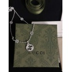 2025年9月25日入荷新品Gucciネックレスギフト/誕生日/記念品/アクセサリーxin工場