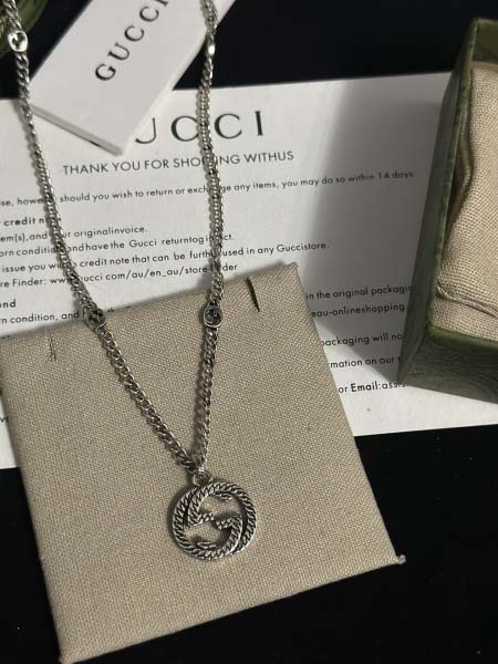 2025年9月25日入荷新品Gucciネックレスギフト/誕生...
