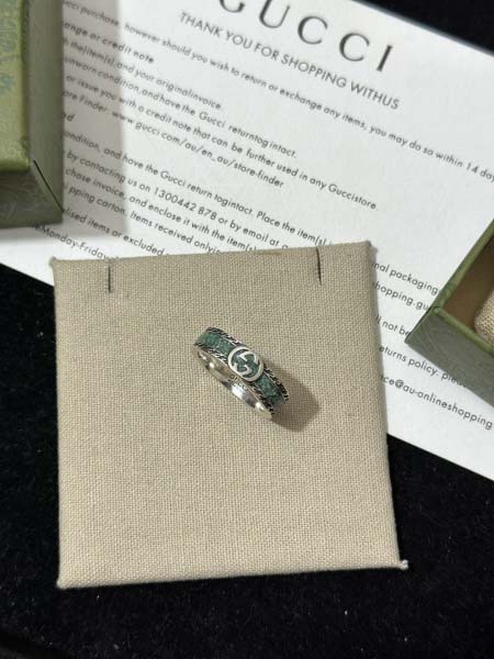 2025年9月25日入荷新品Gucci指輪ギフト/誕生日/記...