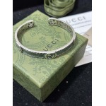 2025年9月25日入荷新品Gucci腕輪/ブレスレットギフト/誕生日/記念品/アクセサリーxin工場