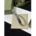 2025年9月25日入荷新品Gucci腕輪/ブレスレットギフト/誕生日/記念品/アクセサリーxin工場