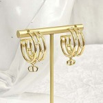 2025年9月25日入荷新品Diorピアスギフト/誕生日/記念品/アクセサリーxin工場