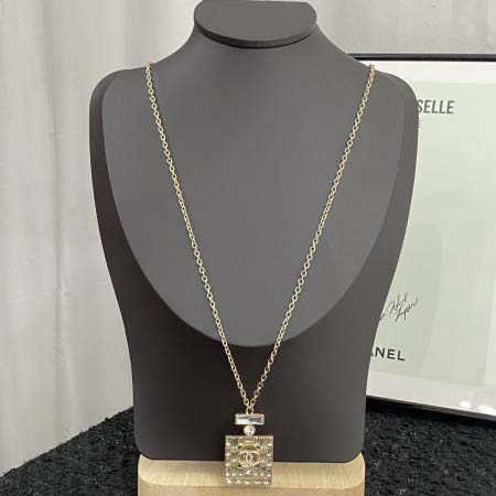 2025年9月25日入荷新品chanelネックレスギフト/誕...