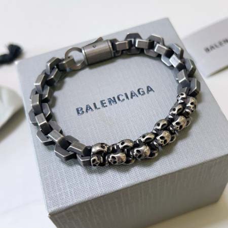 2025年9月25日入荷新品Balenciagaブレスレット...