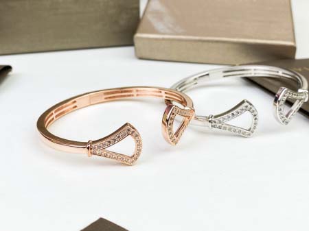 2025年9月25日入荷新品Bvlgari腕輪/ブレスレット...